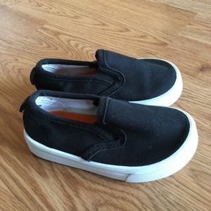 Toddler black slip ons